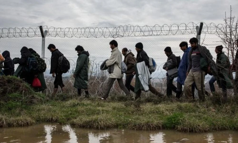 Ξεχαρβάλωμα στα σύνορα με Τούρκους κατασκόπους και κακοποιούς-''μετανάστες''